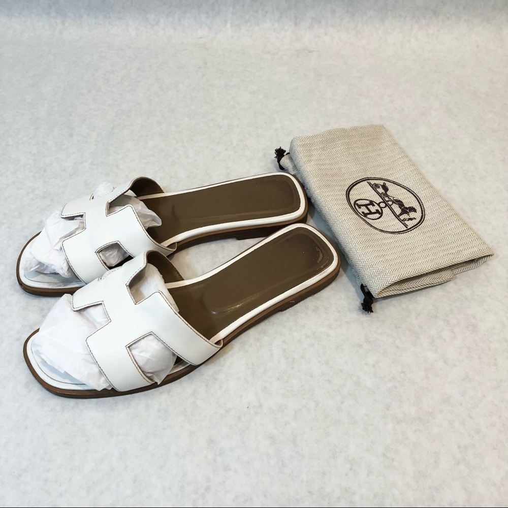 Hermès - Oran White Tan Sandals Slides Slippers 38